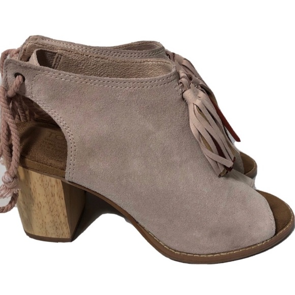 Toms Shoes - Toms Tassel suede pink blush peep toe block heel sandals. Size 7